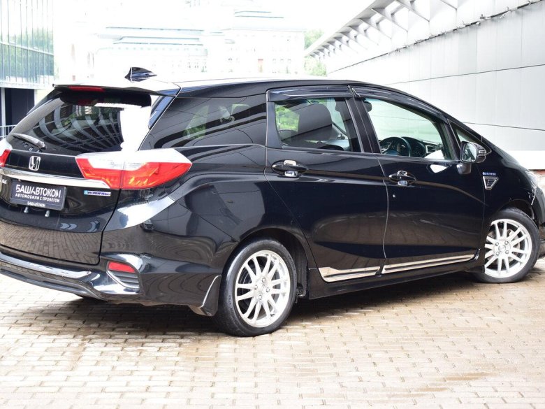 Honda shuttle hybrid