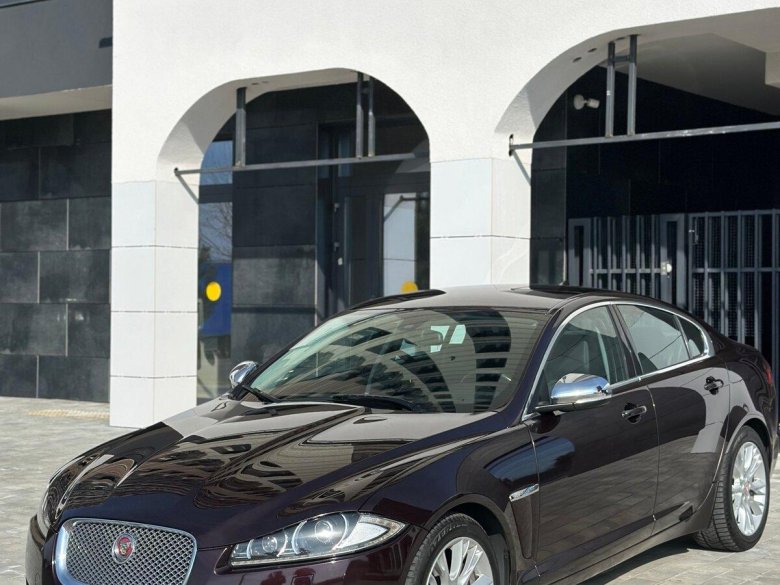 Jaguar xf ягуар