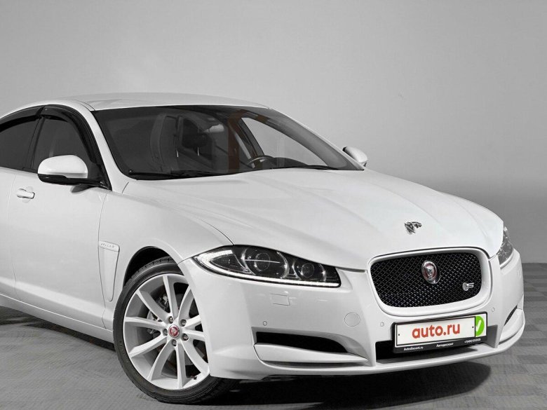 Jaguar xf 2014