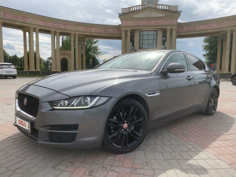 Jaguar xe 2019
