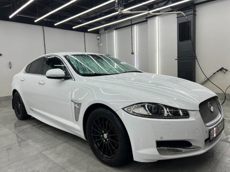 Jaguar xf 2012 3.0