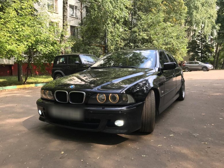 Бмв 5 2002