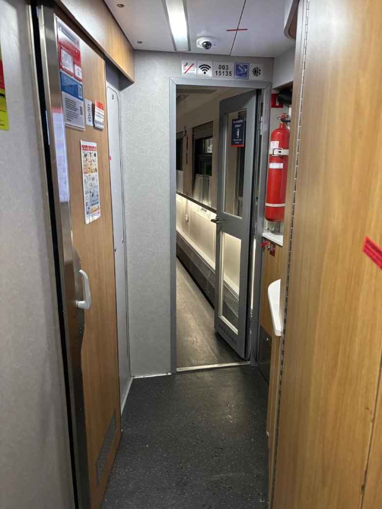 Вагон купе твз тамбур