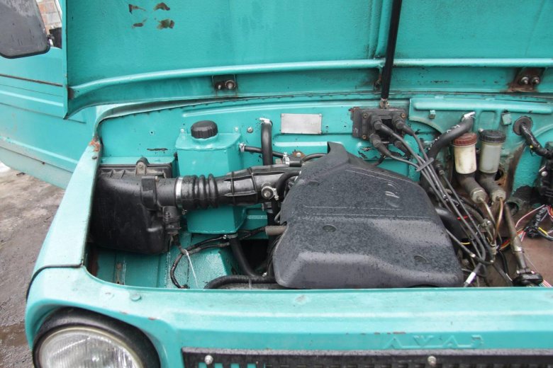 ЛУАЗ С двигателем от ВАЗ 2108