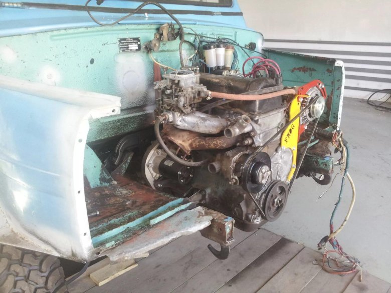 ЛУАЗ С двигателем ВАЗ 2103