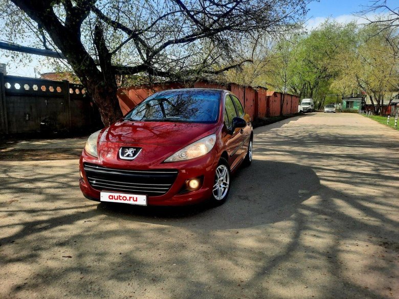 Пежо 207 i