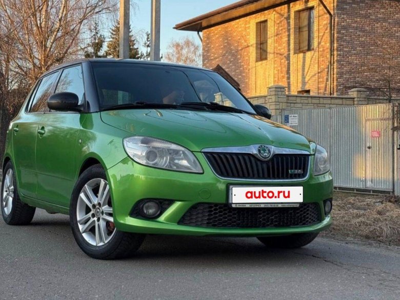 Шкода фабия хэтчбек