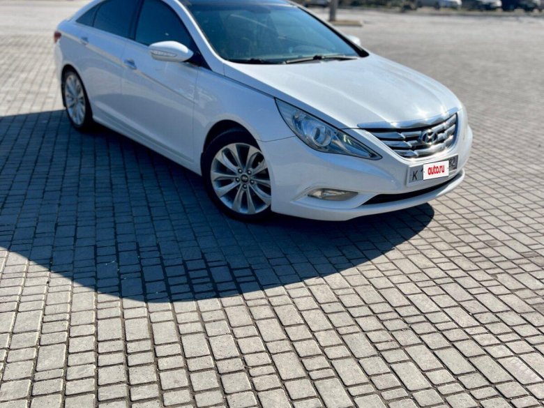 Hyundai sonata 2010