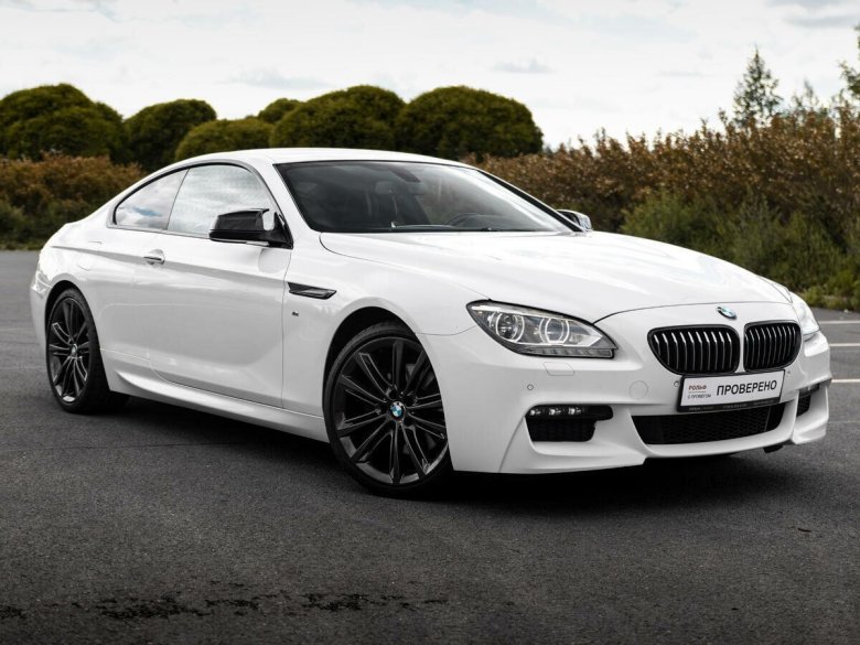 Белая бмв