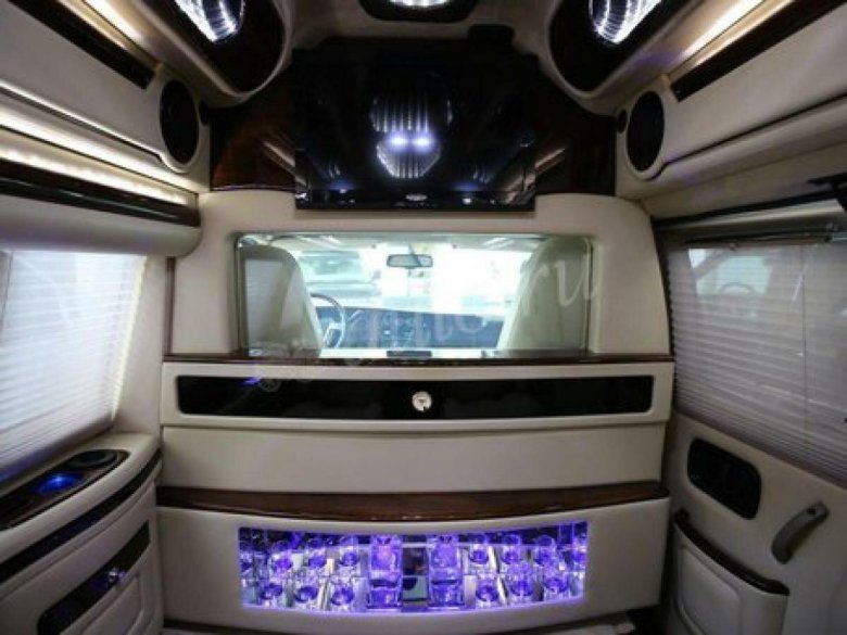 Chevrolet Express II 2022