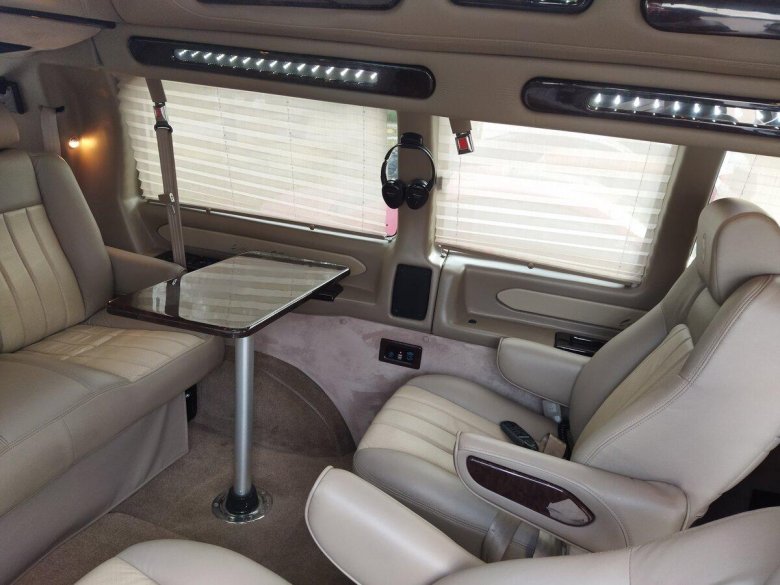 Chevrolet express 2 салон