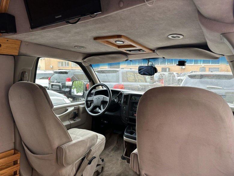 Chevrolet express ii