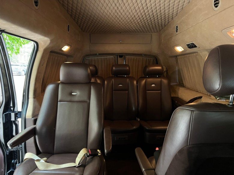 Chevrolet Express 2 салон