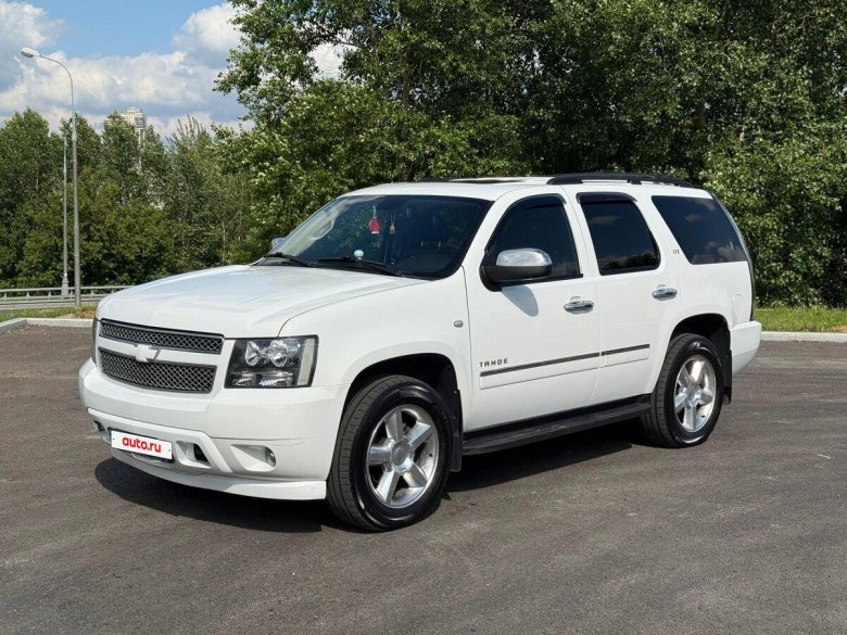 Машина chevrolet tahoe