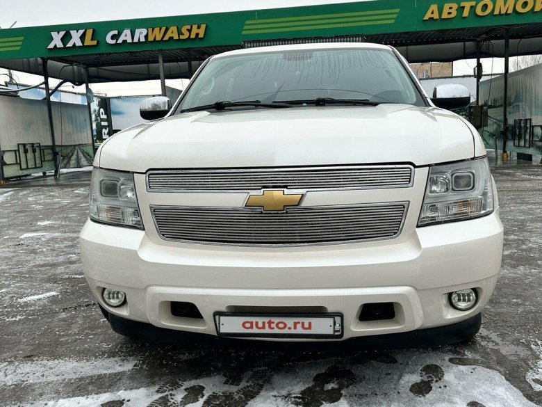 Шевроле тахо белая