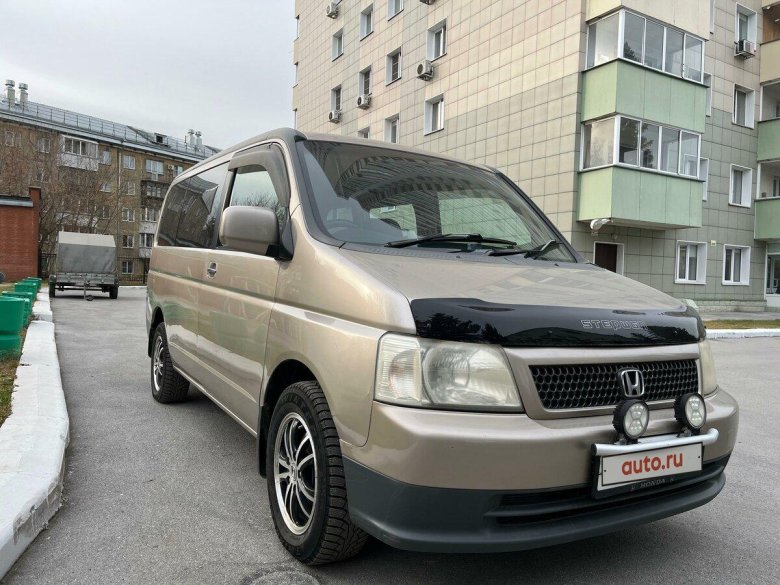 Honda stepwgn ii 2002