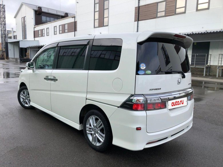 Honda stepwgn spada 2008