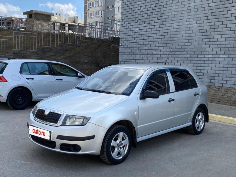 Шкода фабия седан 2003