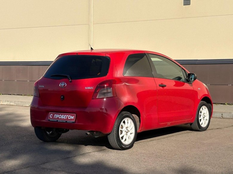 Тойота ярис 2