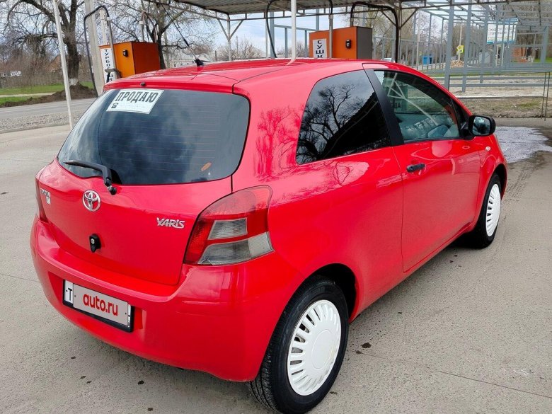 Тойота ярис 2008 года