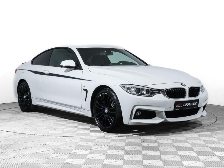 Белая бмв