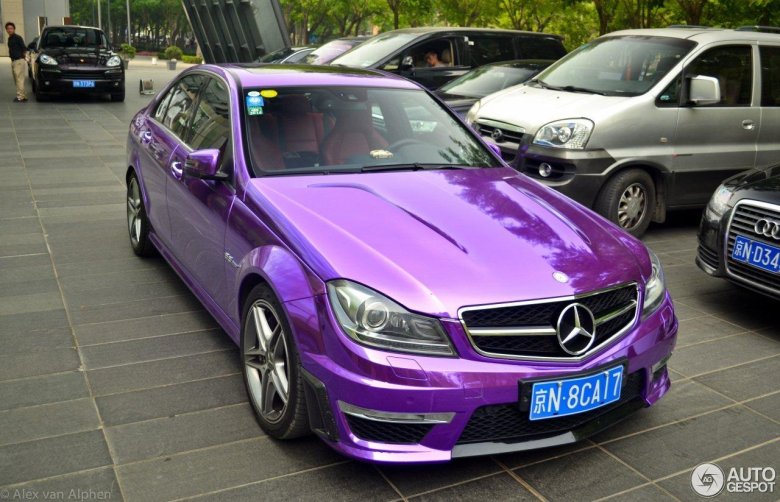 Mercedes c63 w204 2014 фиолетовая