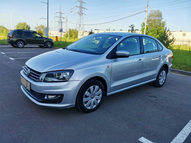 Volkswagen Polo 1.6 at, 2018