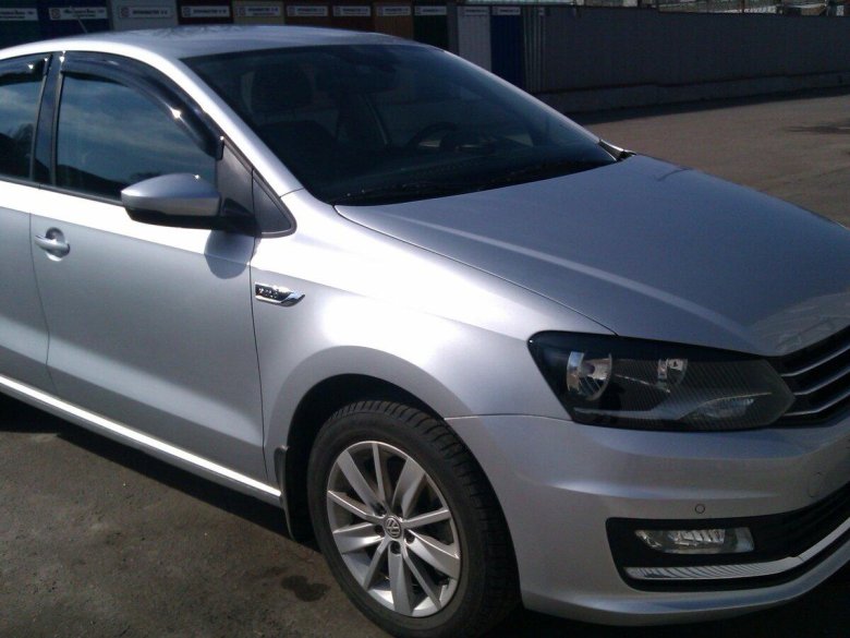 Volkswagen Polo металлик