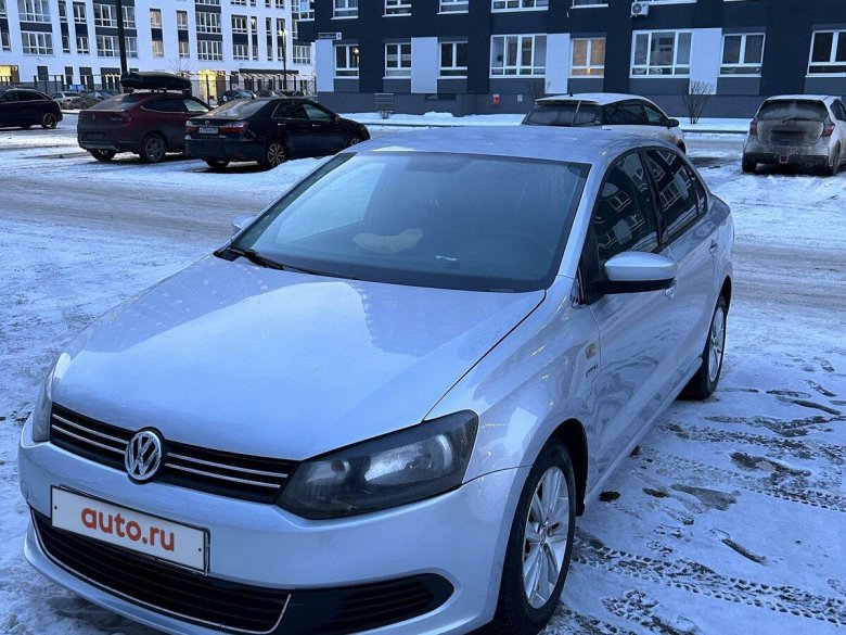 Volkswagen polo v