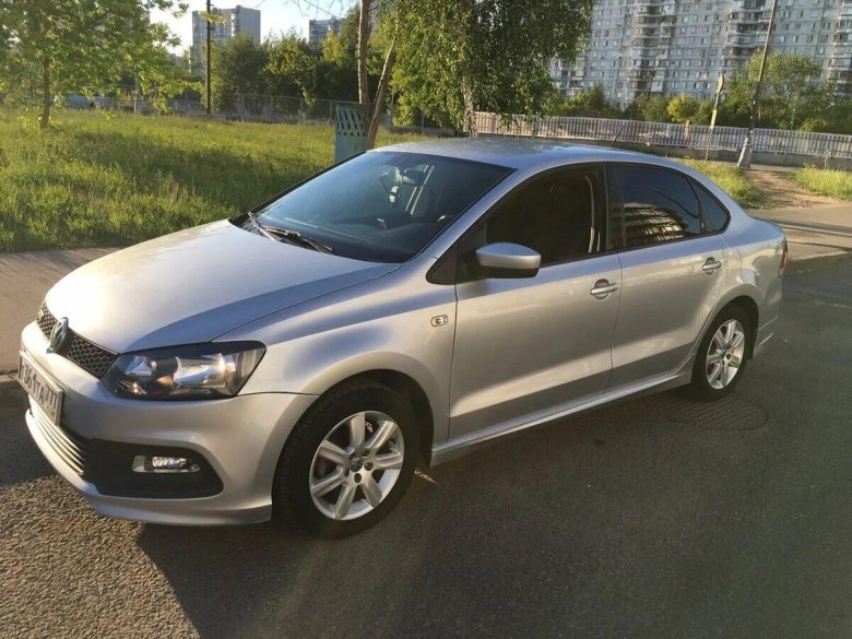 Volkswagen Polo sedan 2012