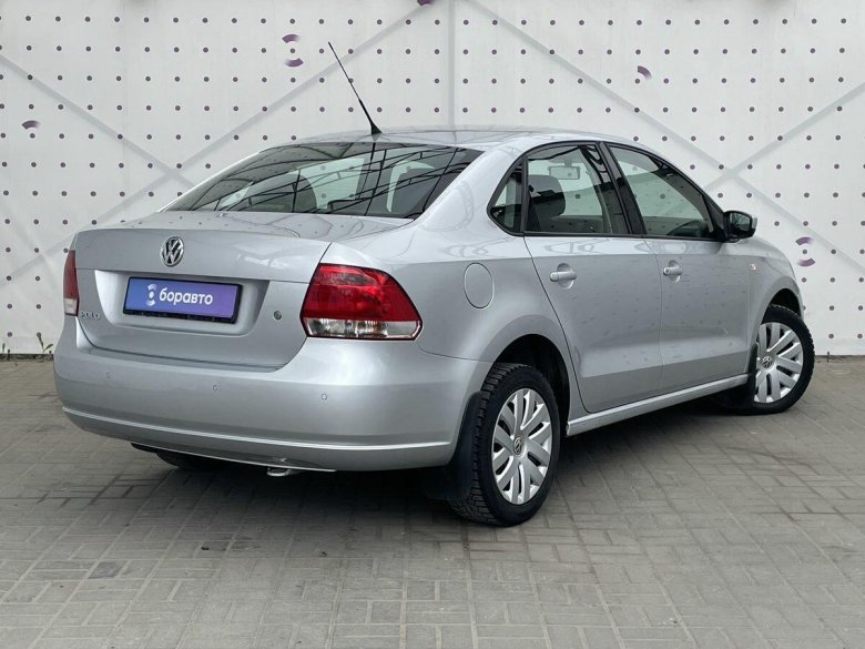 Volkswagen polo 2015