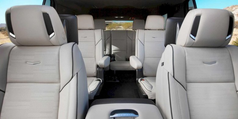 Кадиллак эскалейд 2021 салон