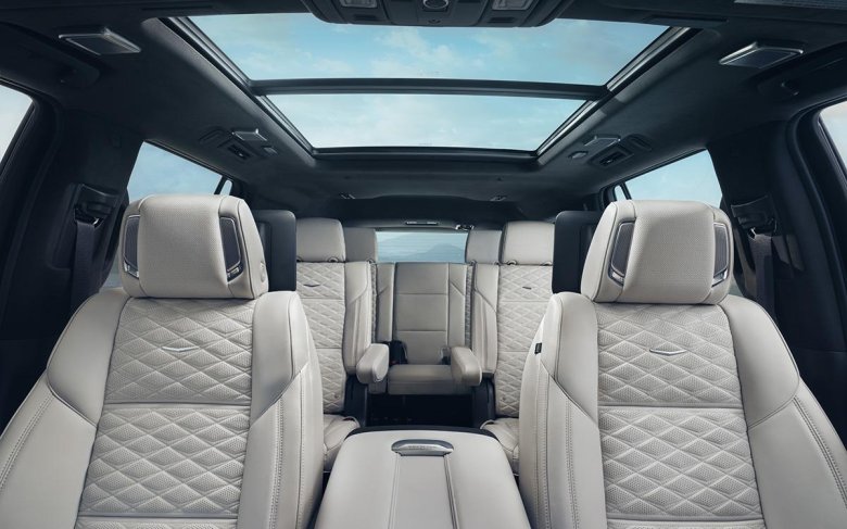 Новый cadillac escalade