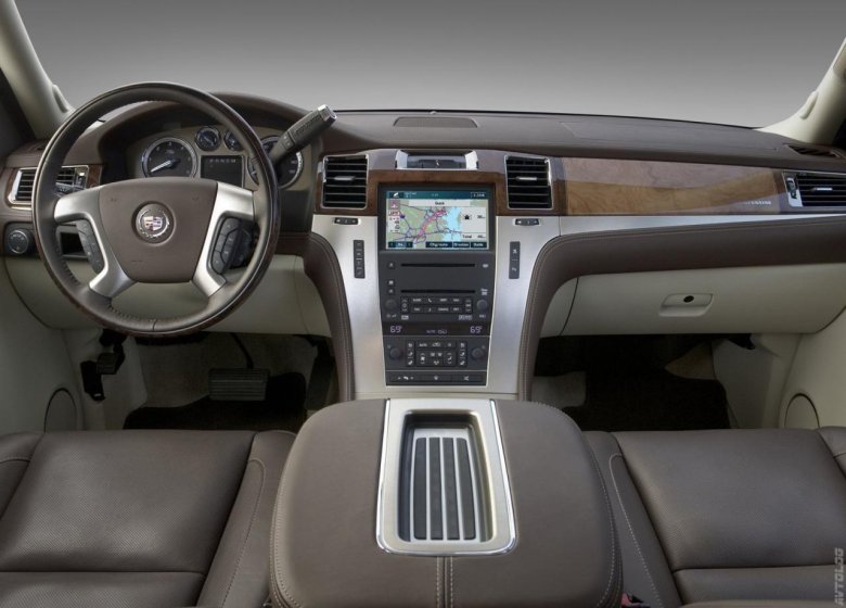Кадиллак эскалейд 2007 салон