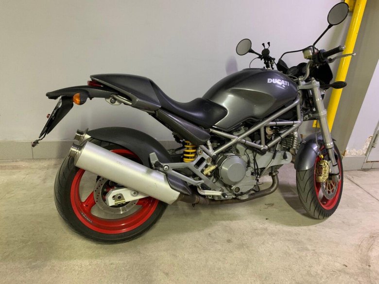 Ducati monster 916 s4