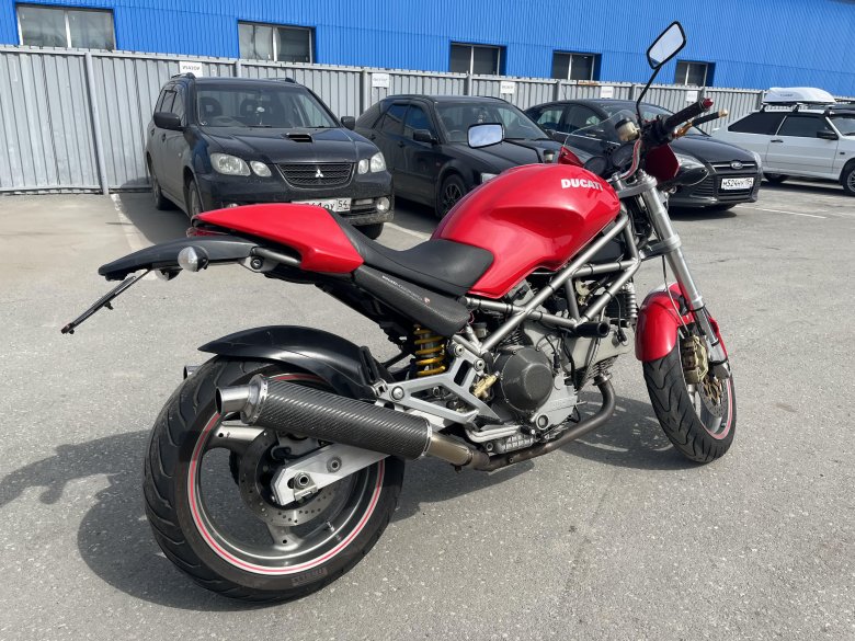 Дукати монстр