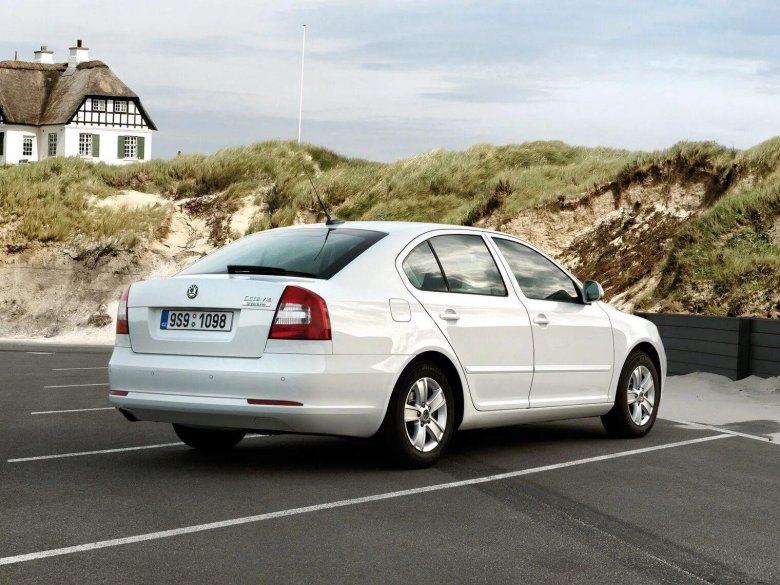 Skoda Octavia Liftback