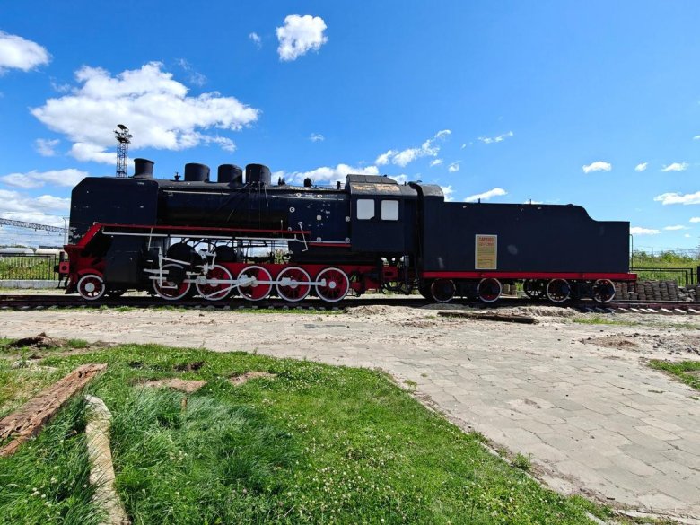 Паровоз со17