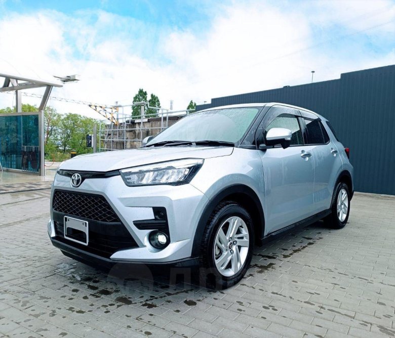 Тойота Райз 2020