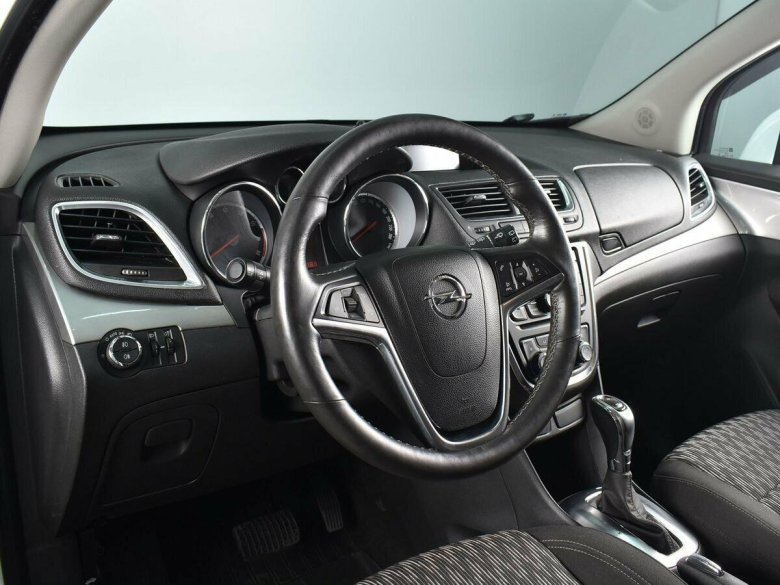 Опель мокка максимальная комплектация 2014