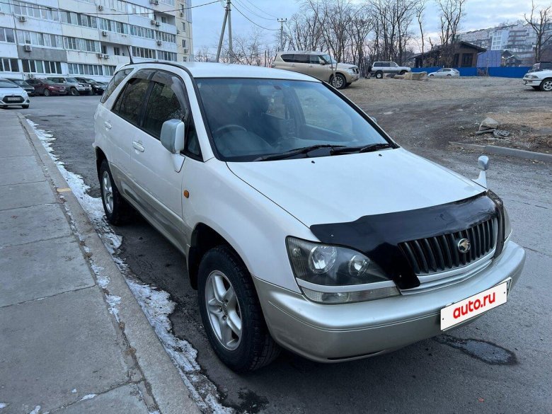 Toyota harrier 1999