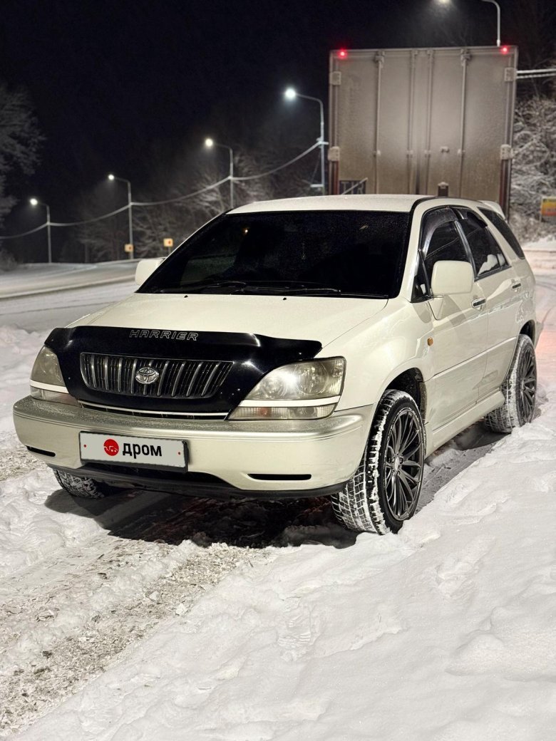 Toyota crown xii (s180)