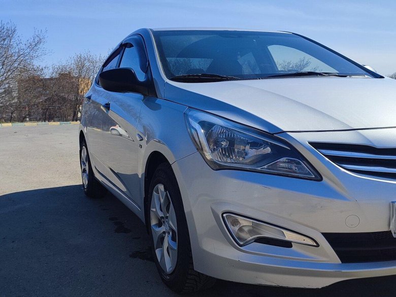 Hyundai solaris 2014 серебристый