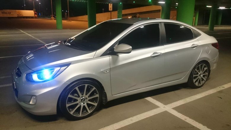 Hyundai Solaris 2013 тонированный