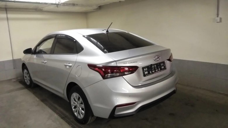 Хендай Солярис sleek Silver