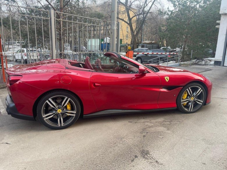 Феррари портофино