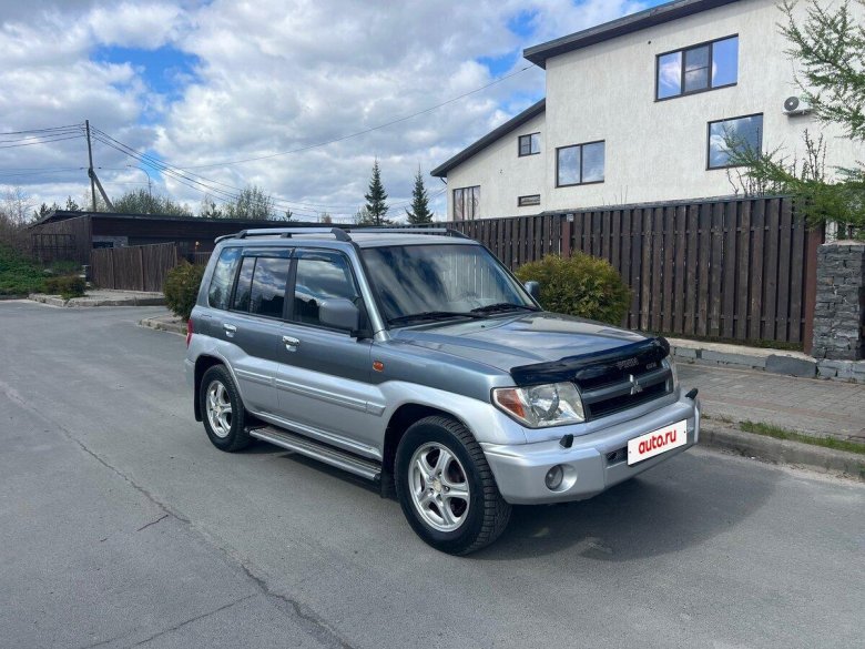 Mitsubishi pajero pinin 2