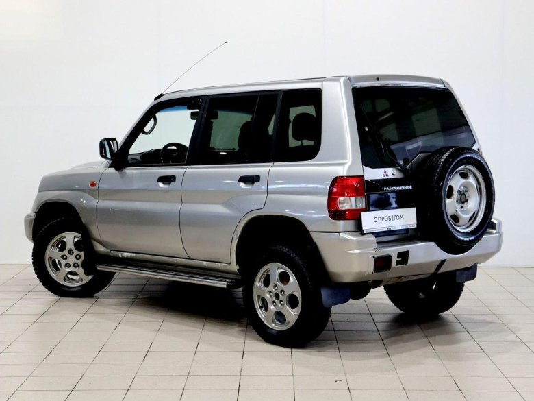 Мицубиси паджеро пинин 2002