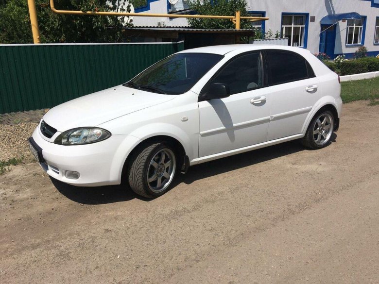 Шевроле лачетти 2007 хэтчбек белый
