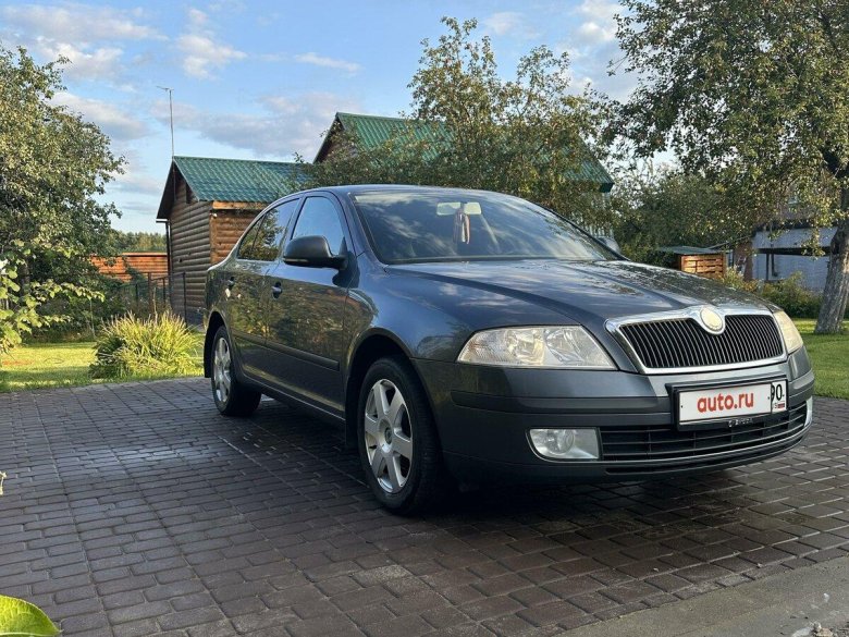 Шкода Октавия 2013 черная